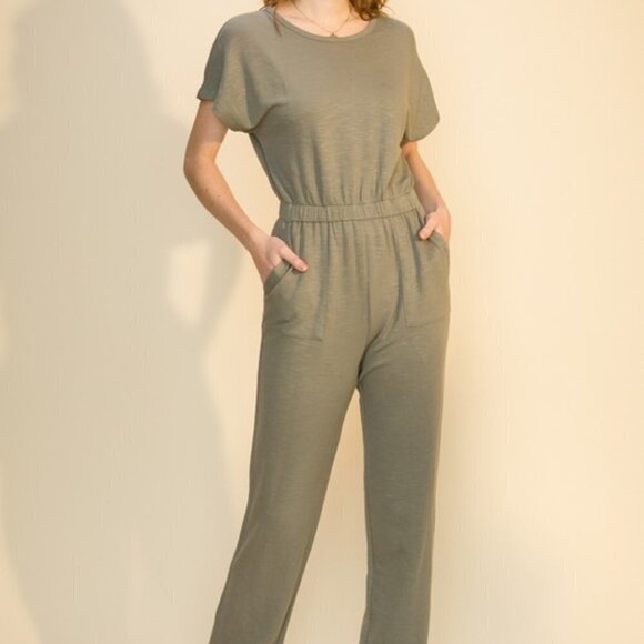 HYFVE Dolman Short Sleeve Jumpsuit With Back Keyhole - Picture 1 of 2